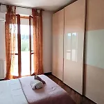 Casa Mare Bellissima דירה *